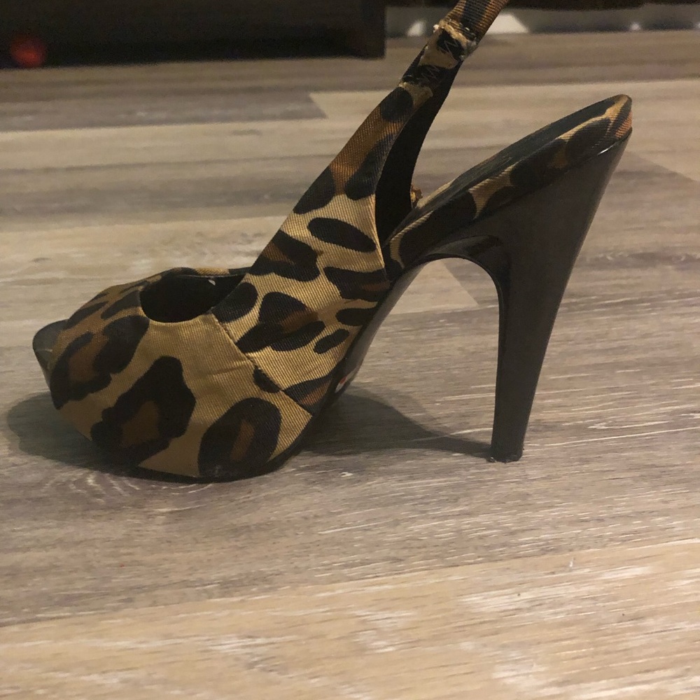 Cheetah high heels - Picture 3 of 5